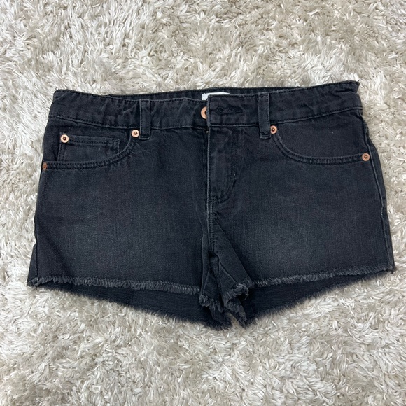 ASOS black denim shorts size 6 - Picture 1 of 3